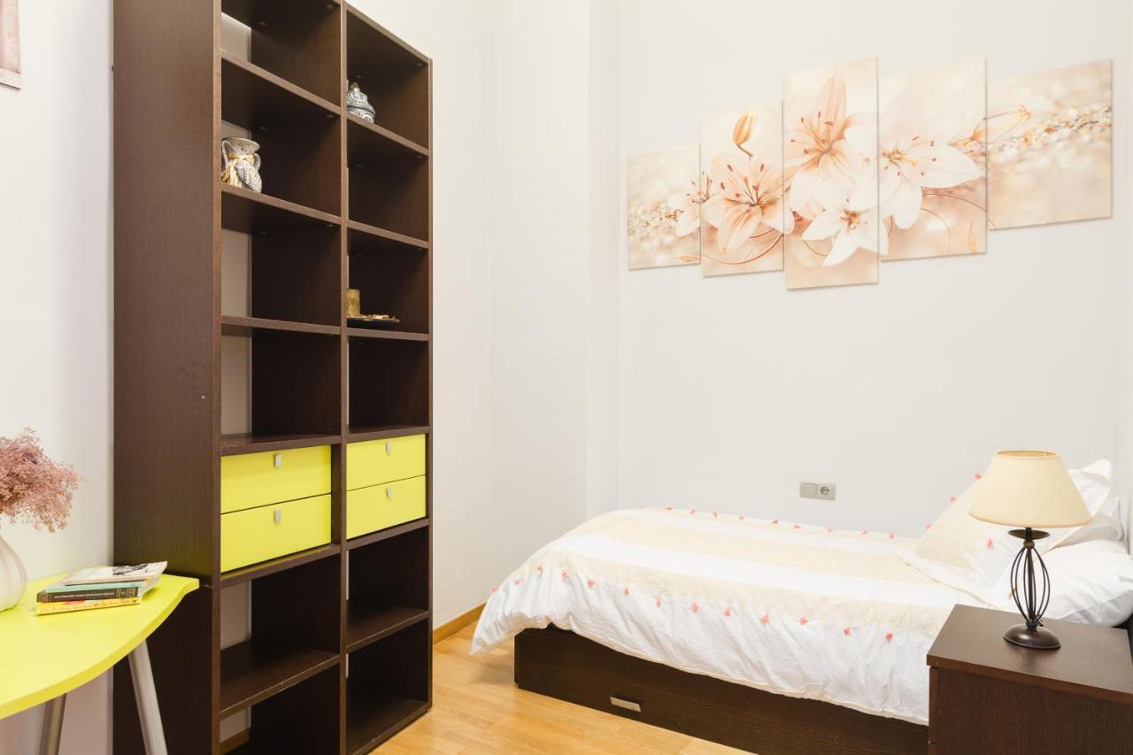 Corazon De Malaga Apartment ภายนอก รูปภาพ